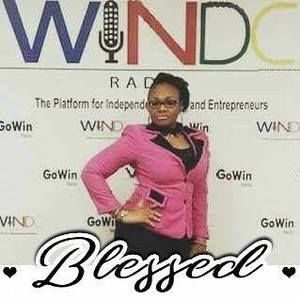 Meet your Posher, Phoenix